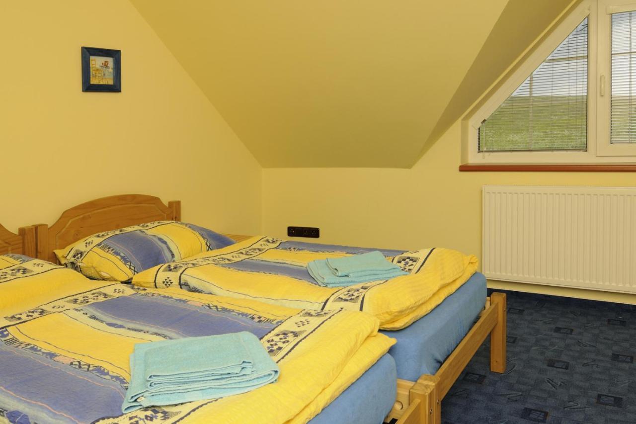 Petr-A Frymburk Room photo
